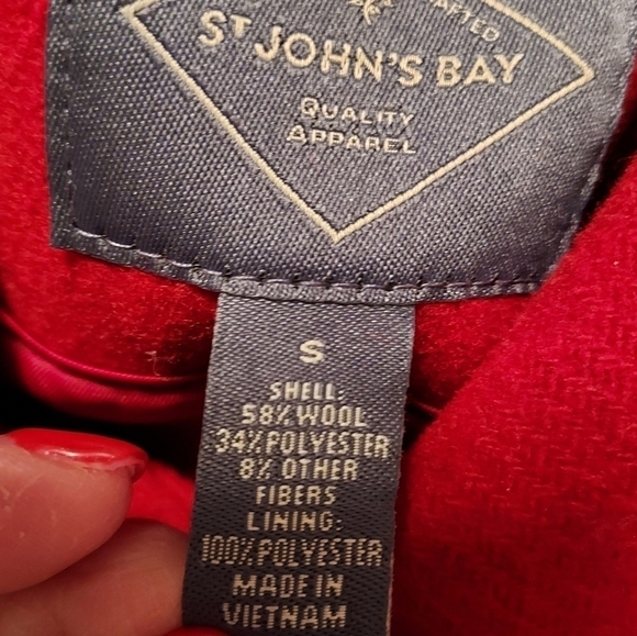 St. John's Bay small Red 58% wool 34%poly rn#93677 - Picture 4 of 11